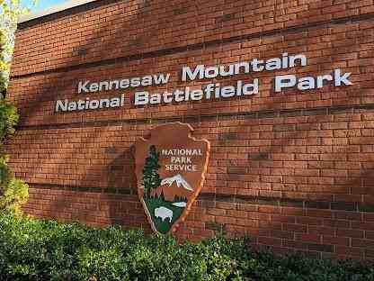 Massachusetts Ave Sw - Photo 7 of 14