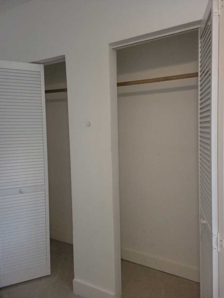 Polk St - Photo 4 of 12