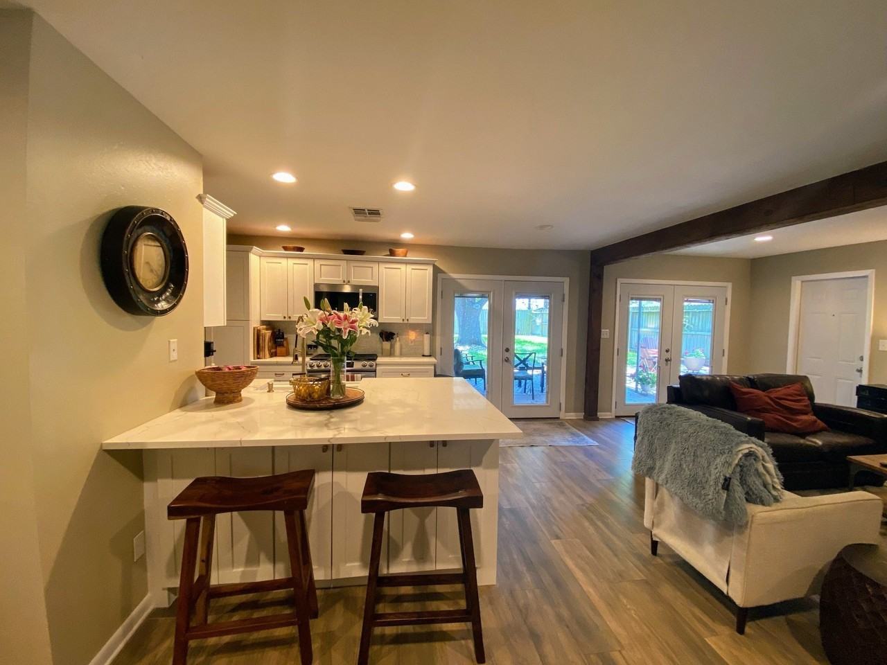 4111 Hill Oak Dr - Photo 2 of 16