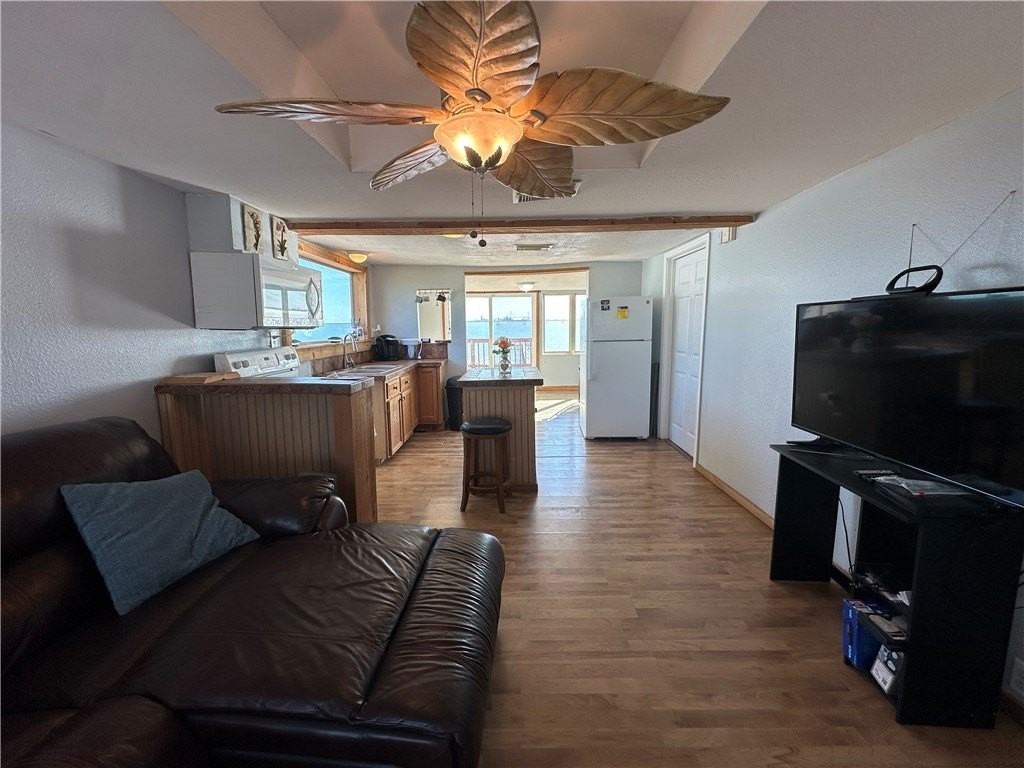 9109 County Road 2226 - Photo 3 of 24