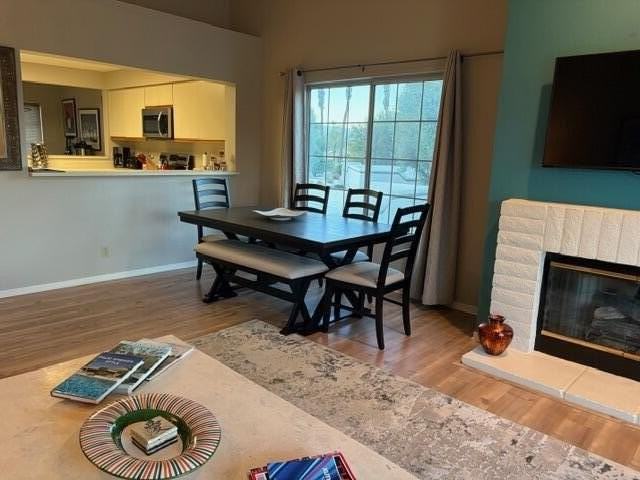 726 Vista Lago Dr N - Photo 4 of 28