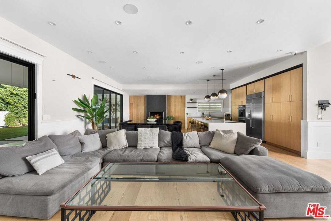 13339 Margate St - Photo 7 of 34