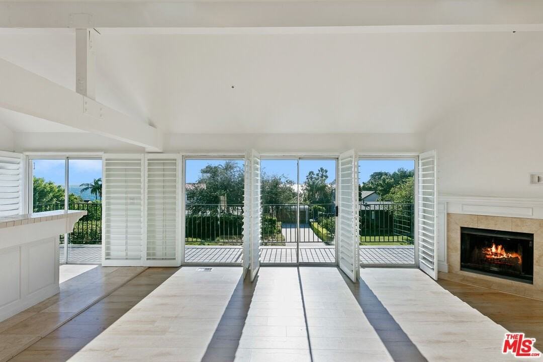 31763 Cottontail Ln - Photo 5 of 27