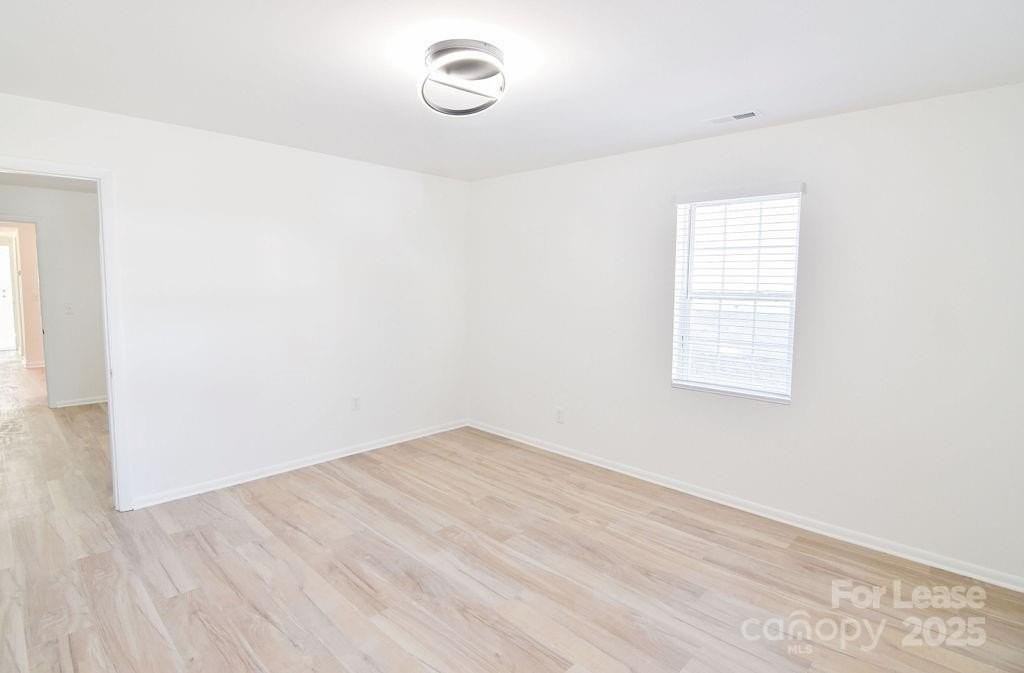 518 Denver St - Photo 4 of 13