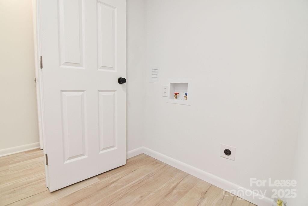 518 Denver St - Photo 7 of 13