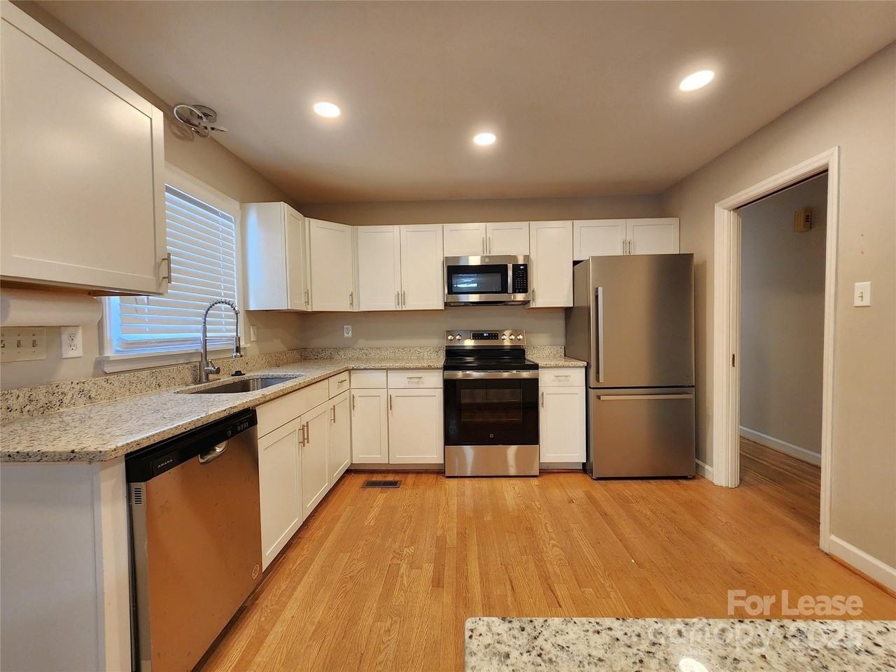 6618 Hartsell Pl - Photo 4 of 23