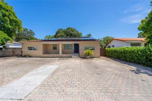 featured image of 2970 Nw 15th St #2970