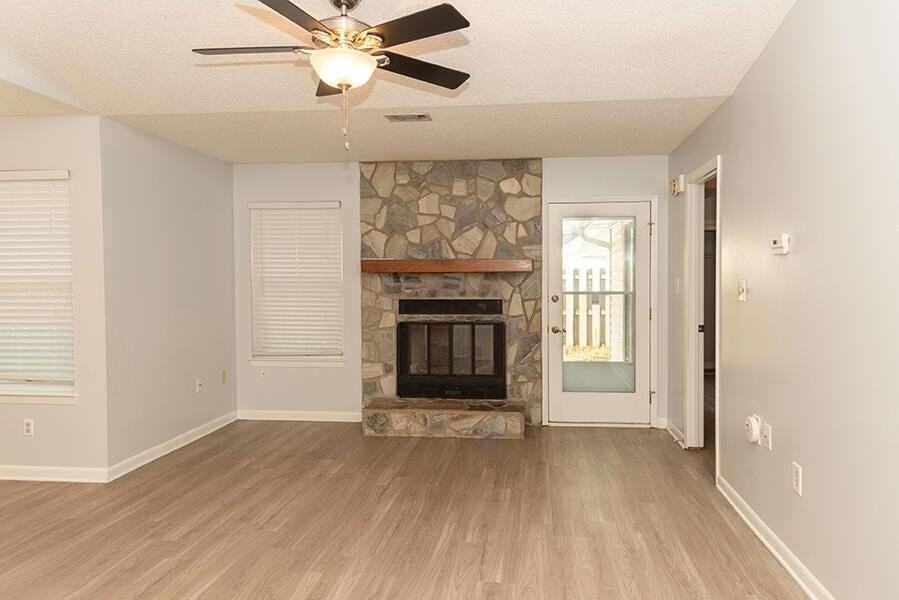 511 Woodland Park Cir - Photo 4 of 25