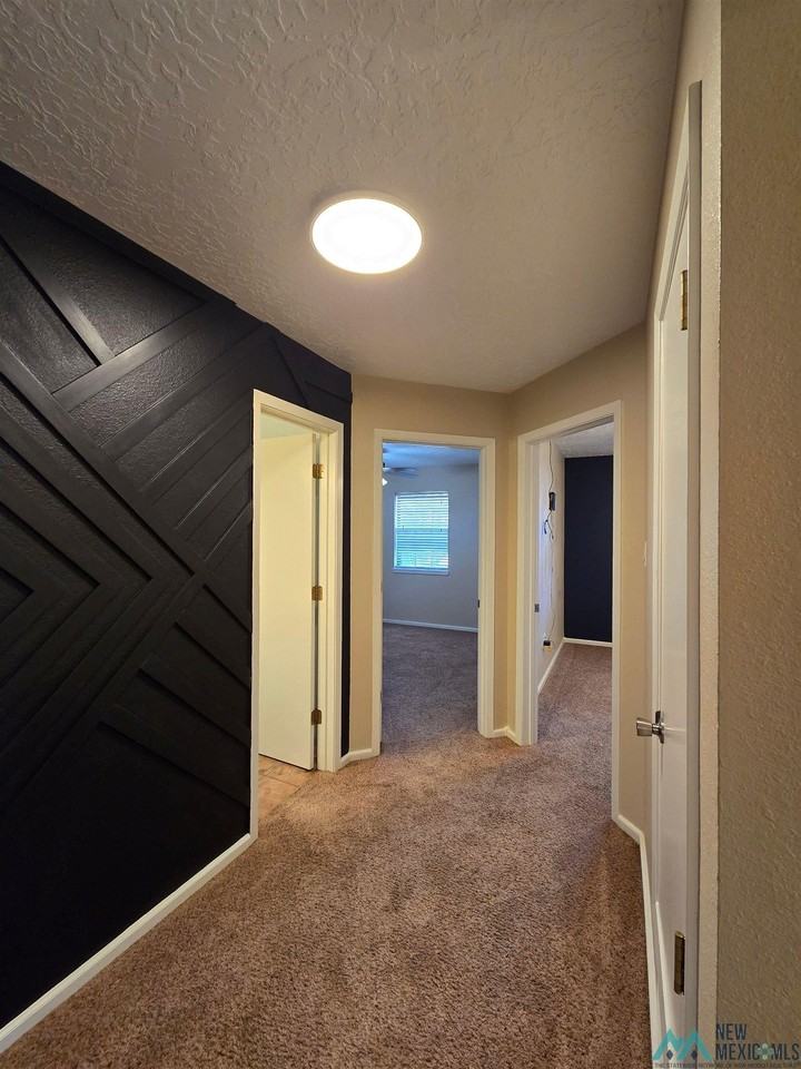 309 Chanticleer Pl - Photo 6 of 25