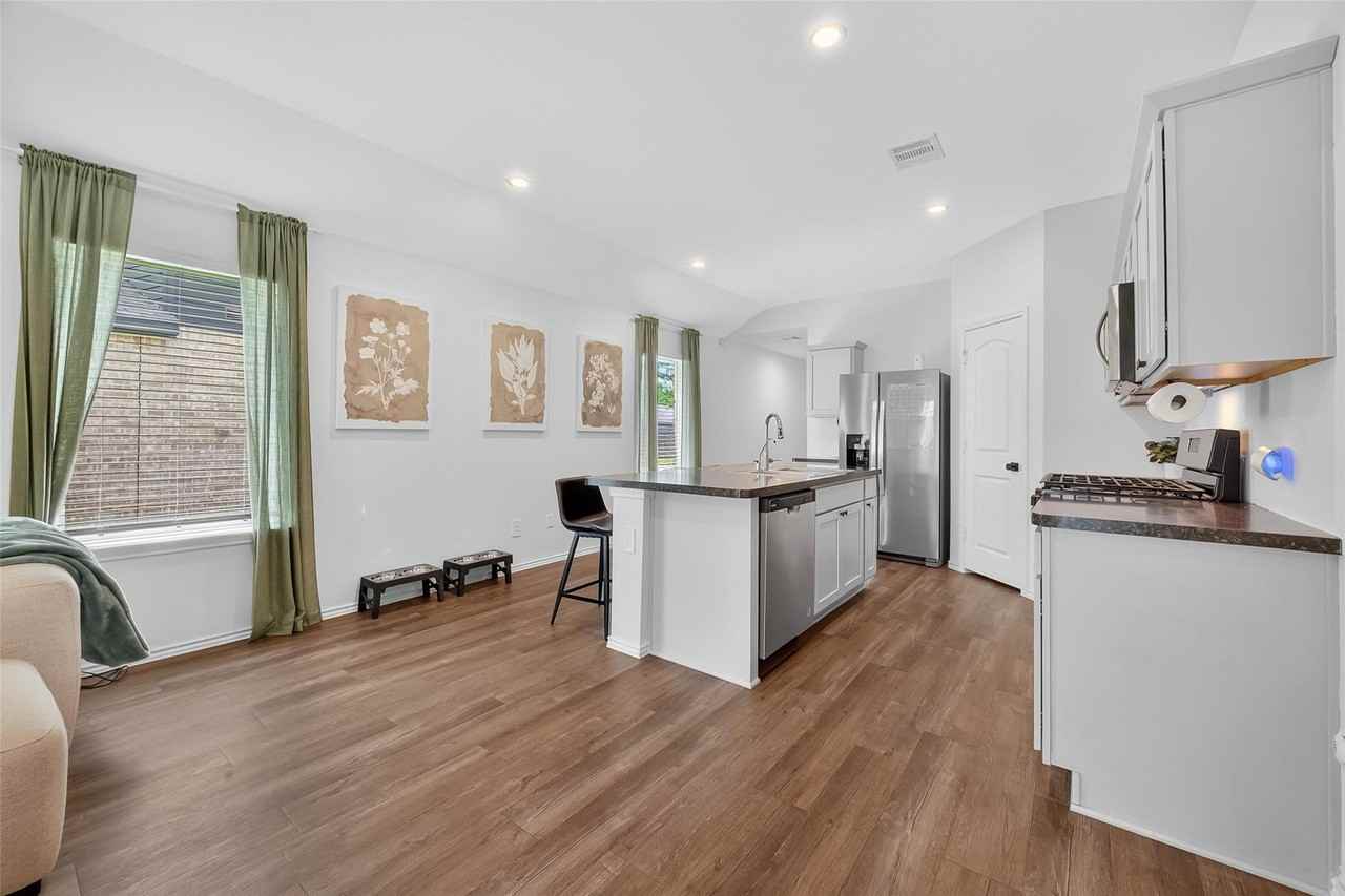 24422 Oriole Summit Dr - Photo 5 of 20