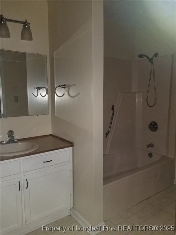 700 N Roberts Ave Apt 104c #104C - Photo 3 of 6