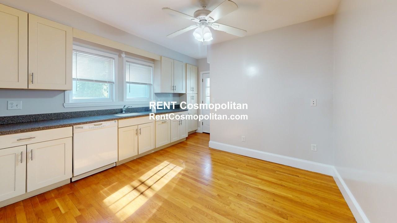 298 Fellsway W #1 - Photo 2 of 13