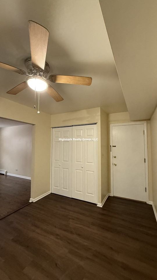 628 N Lincoln Ave #103 - Photo 3 of 9