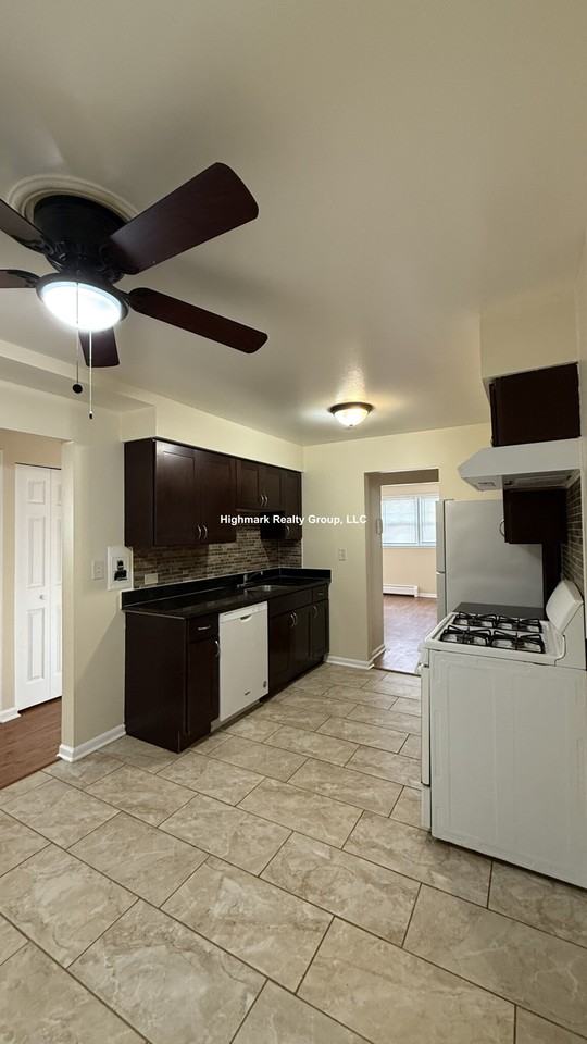 622 N Lincoln Ave #G03A