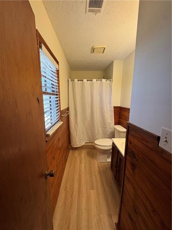 3599 Ridge Rd Se - Photo 3 of 27