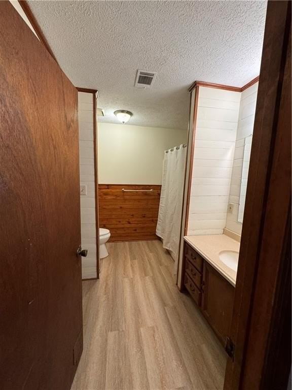 3599 Ridge Rd Se - Photo 6 of 27