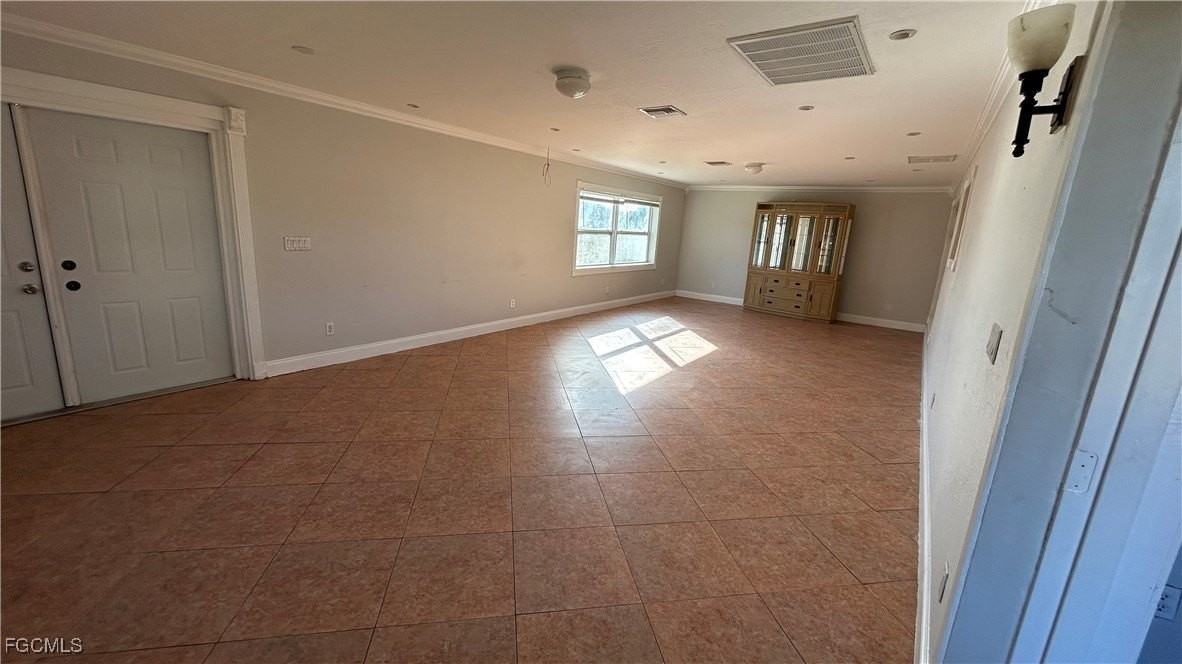 3315 25th St W - Photo 2 of 8