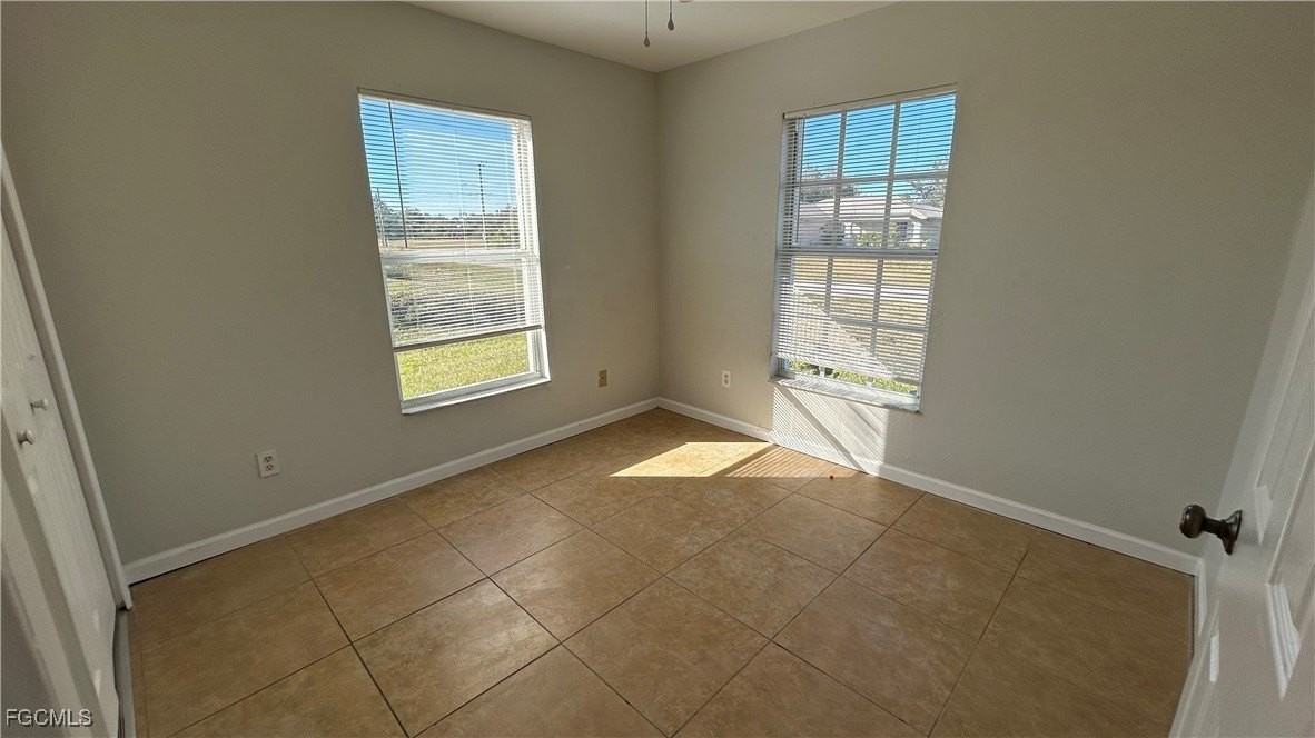 3315 25th St W - Photo 5 of 8