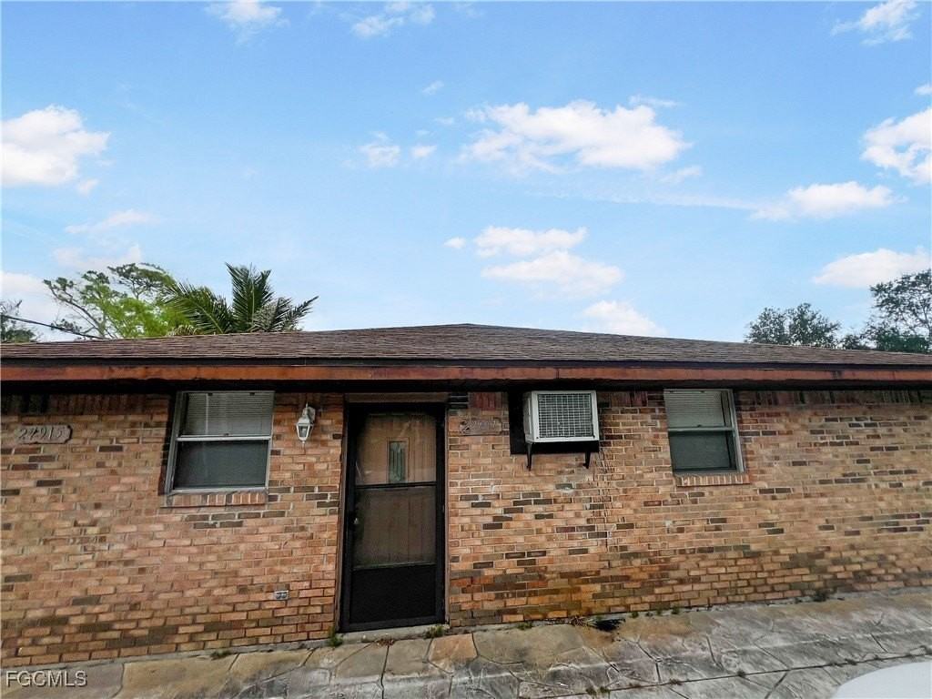 27917 Washington St - Photo 2 of 20