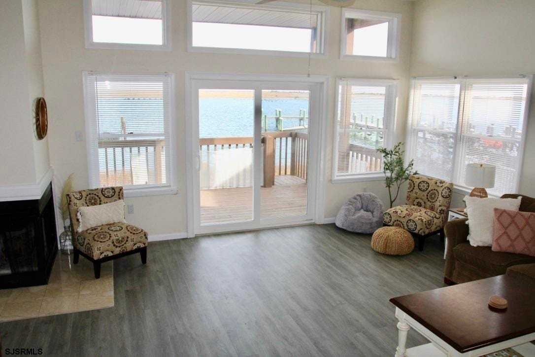 1101 E Shore Dr #D - Photo 4 of 21