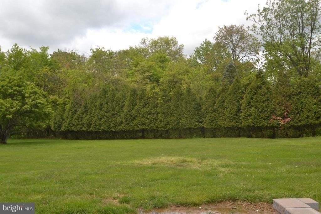 1436 E Lamplighter Ln - Photo 5 of 38