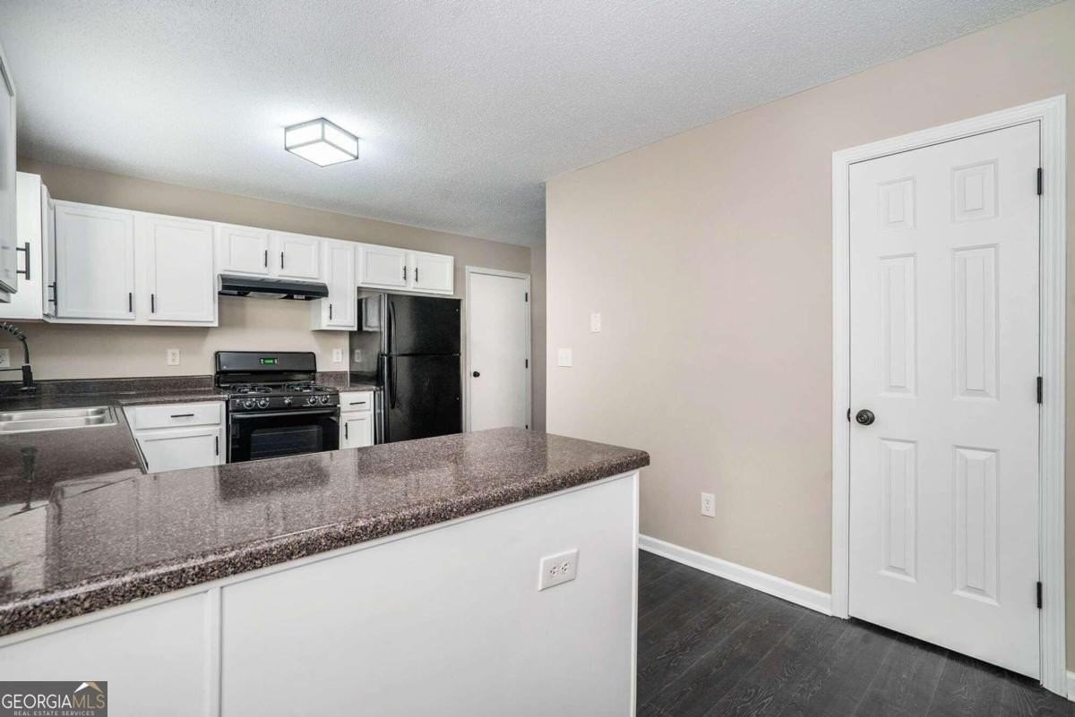 1980 Cutters Mill Way - Photo 5 of 33