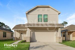 featured image of 14725 Country Club Dr