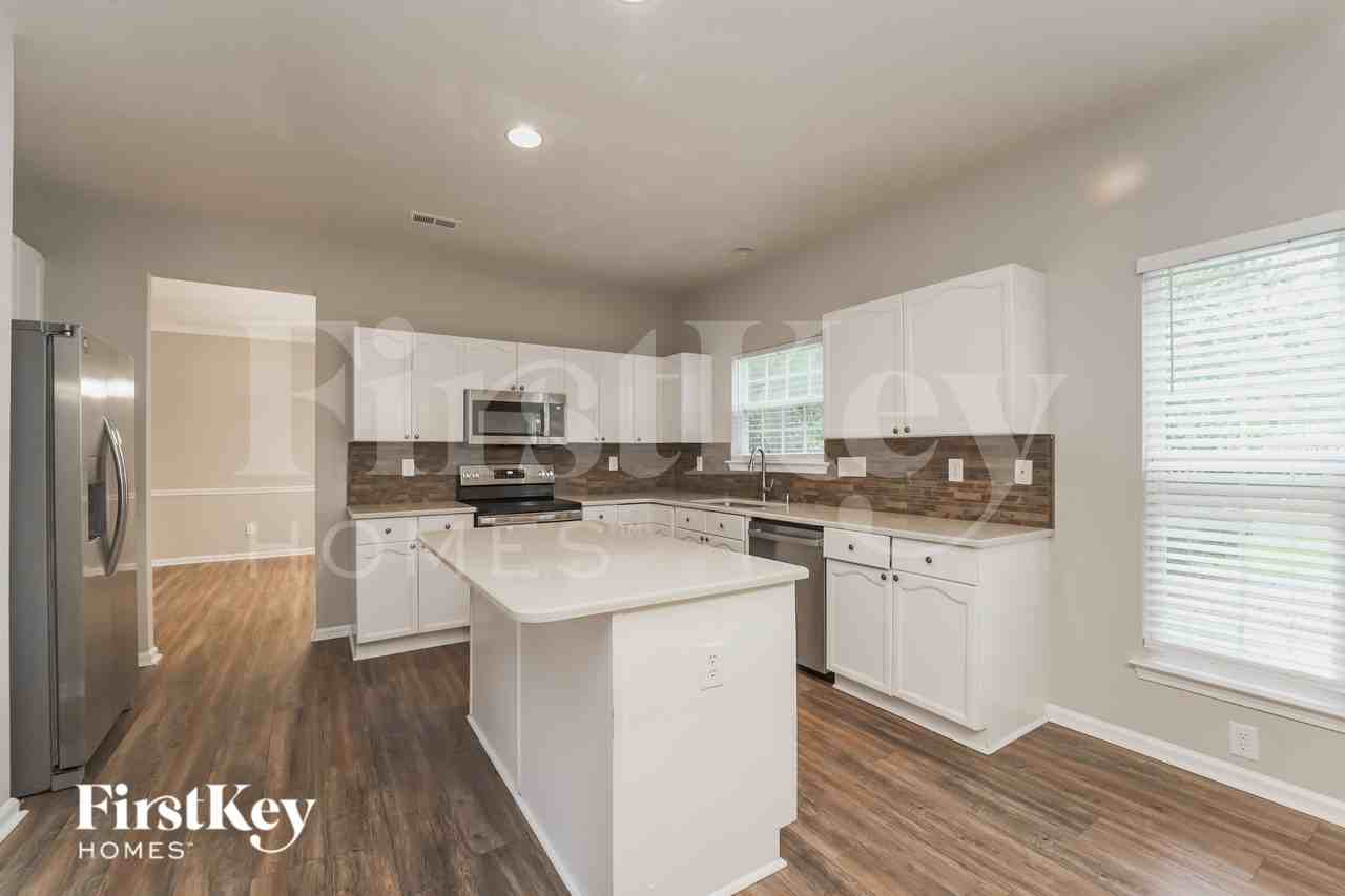 13413 Edgetree Dr - Photo 6 of 16