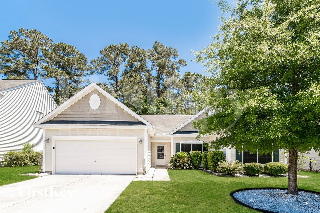 3388 Middlesboro Ave