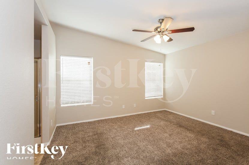 5227 Southern Cypress Ct - Photo 7 of 15