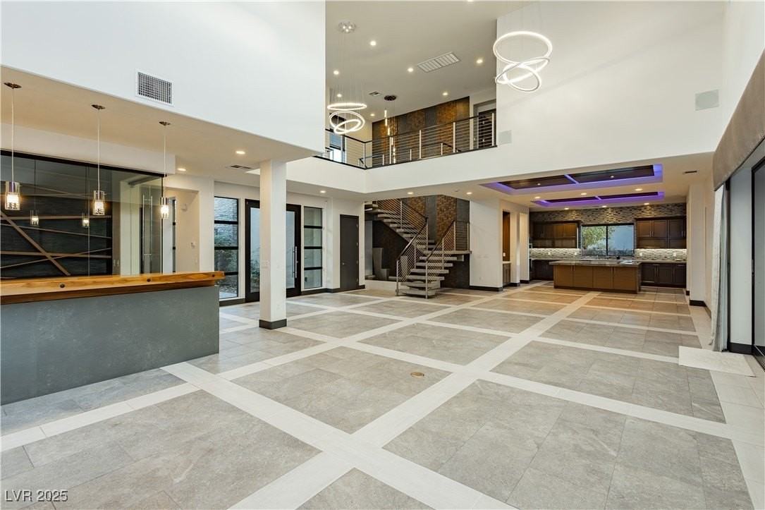 94 Glade Hollow Dr - Photo 2 of 50