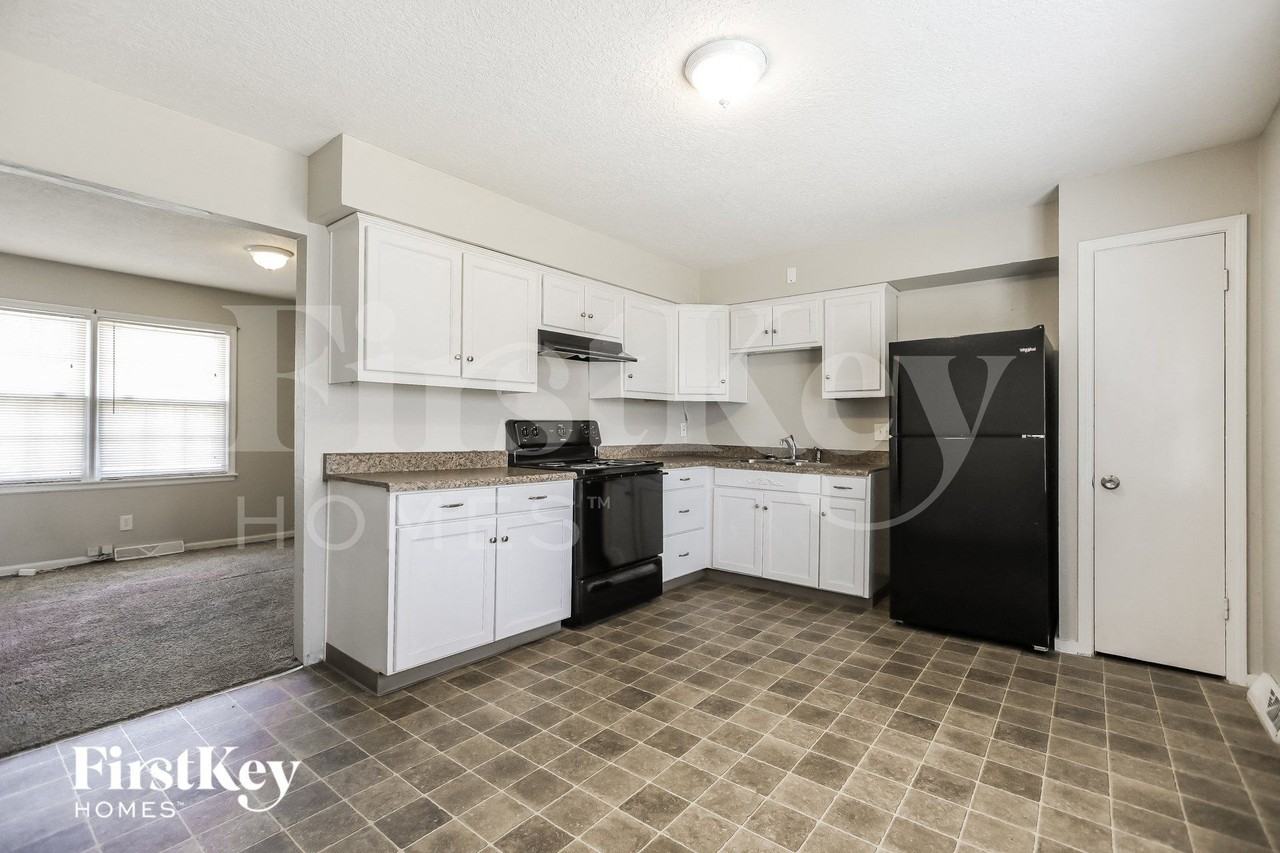 6617 E 134th Ter - Photo 6 of 15