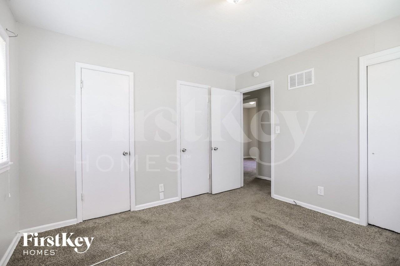 6617 E 134th Ter - Photo 7 of 15