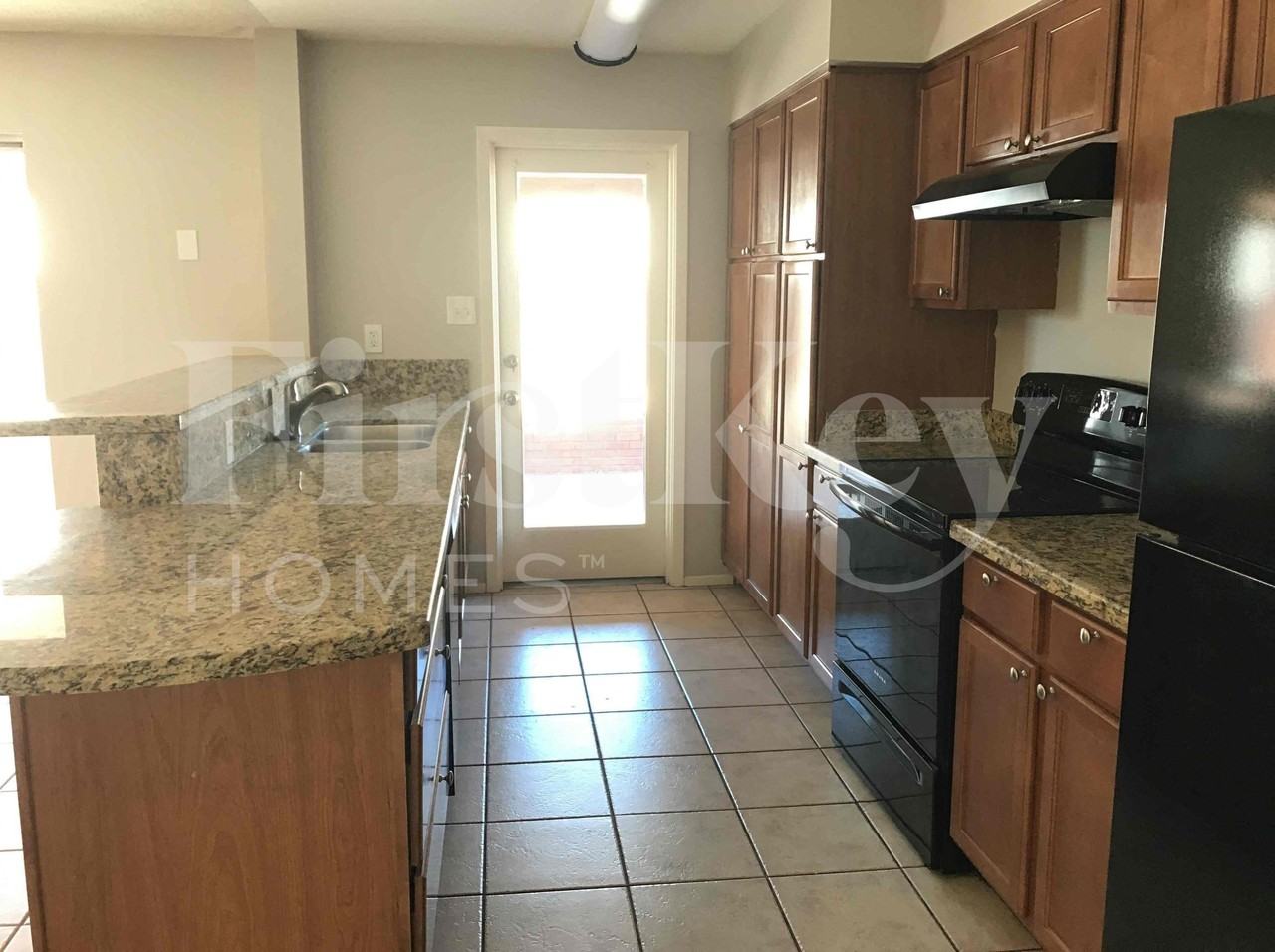 3204 S Nu Vista Ln - Photo 4 of 23