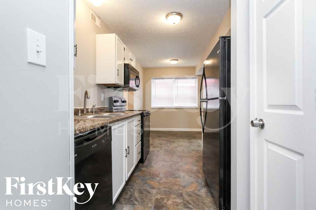 1921 E Werges Ave - Photo 5 of 15