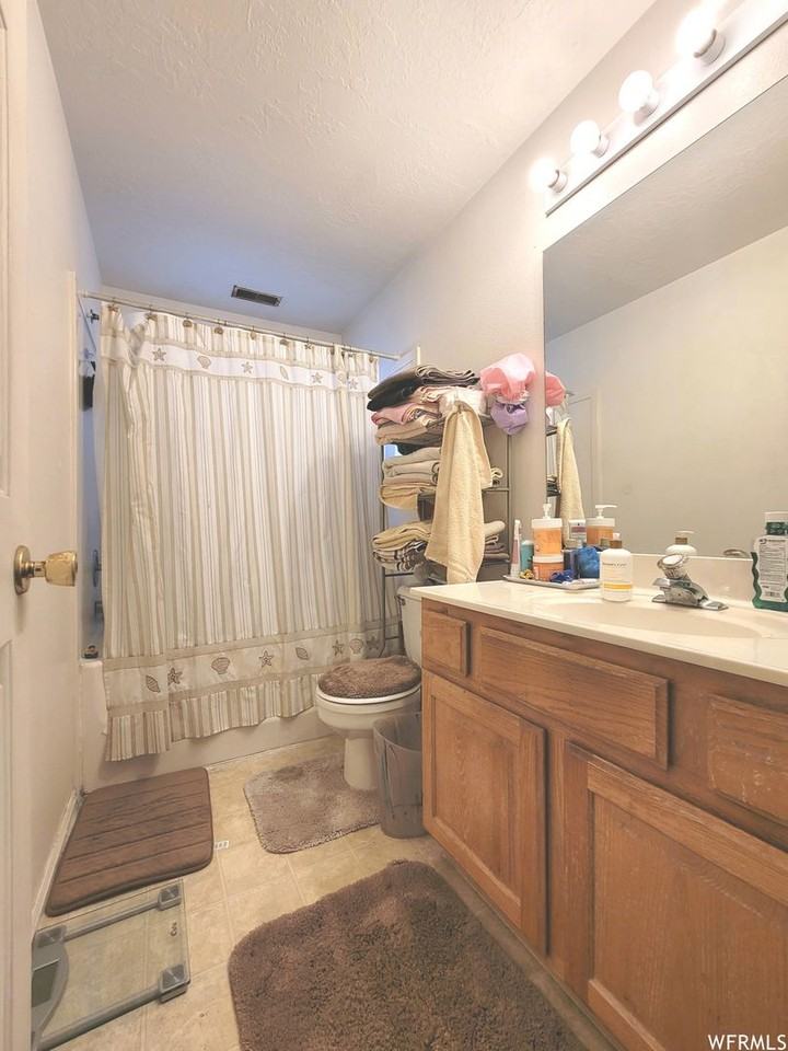 649 E Main St - Photo 7 of 10