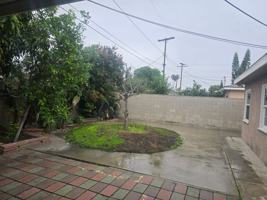 featured image of 2529 W Glenhaven Ave