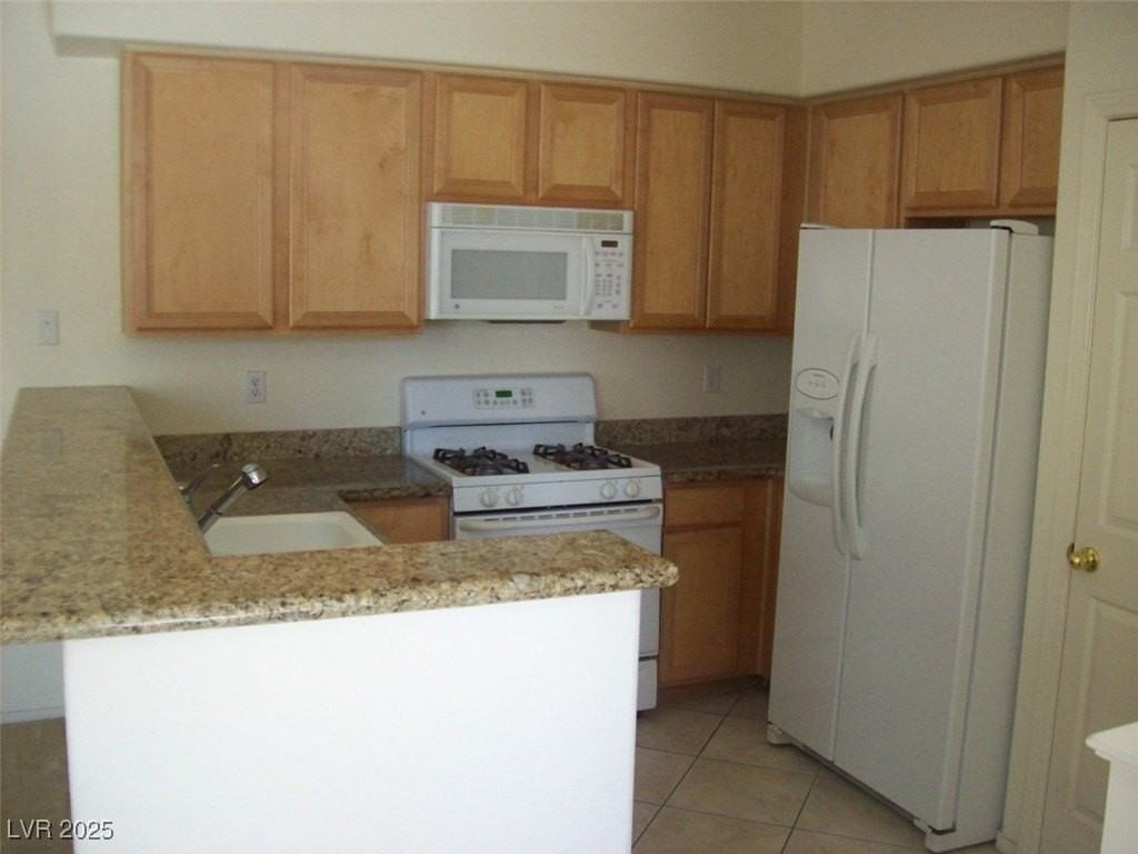 7960 Violet Dawn St - Photo 5 of 10