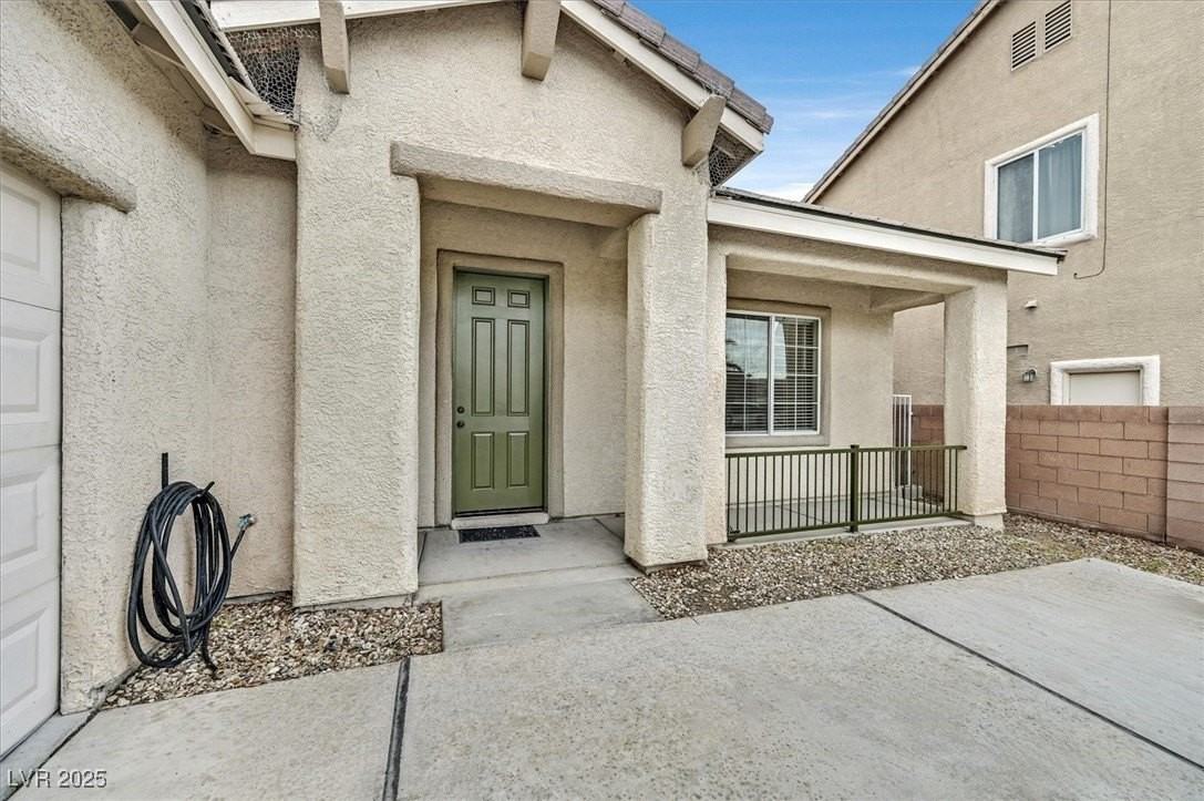 2520 W San Miguel Ave - Photo 2 of 25