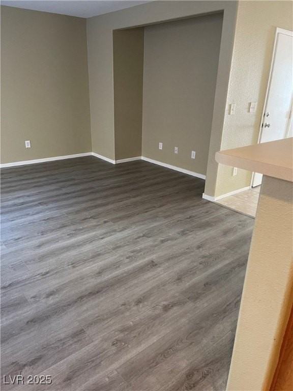 541 Mayfair Walk Ave - Photo 5 of 16