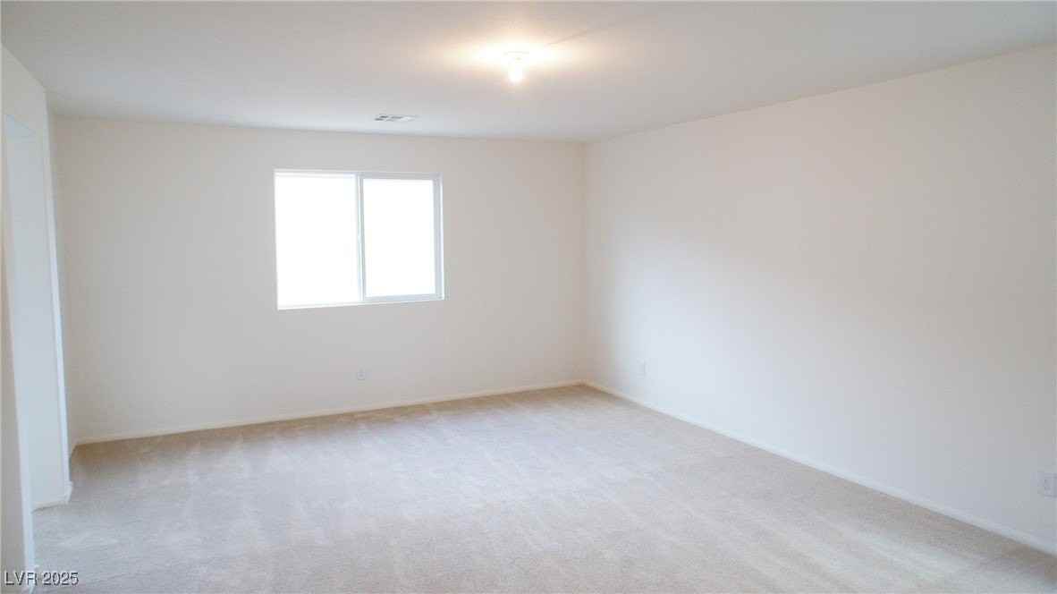 10720 Elfstrom Ave - Photo 7 of 13