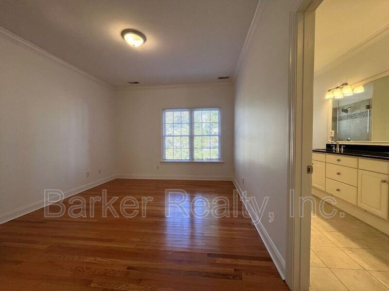 1343 Cameron View Ct - Photo 7 of 20