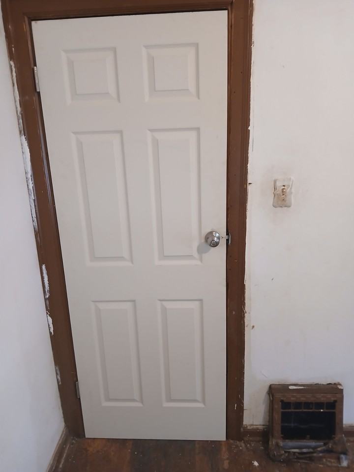 1422 N 54th St #1 - Photo 2 of 23