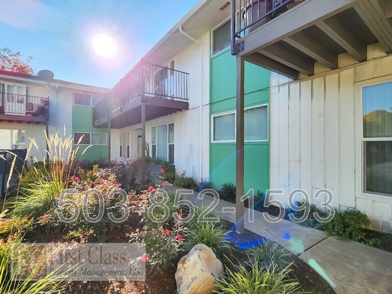 8860 Sw Cashmur Ln #12