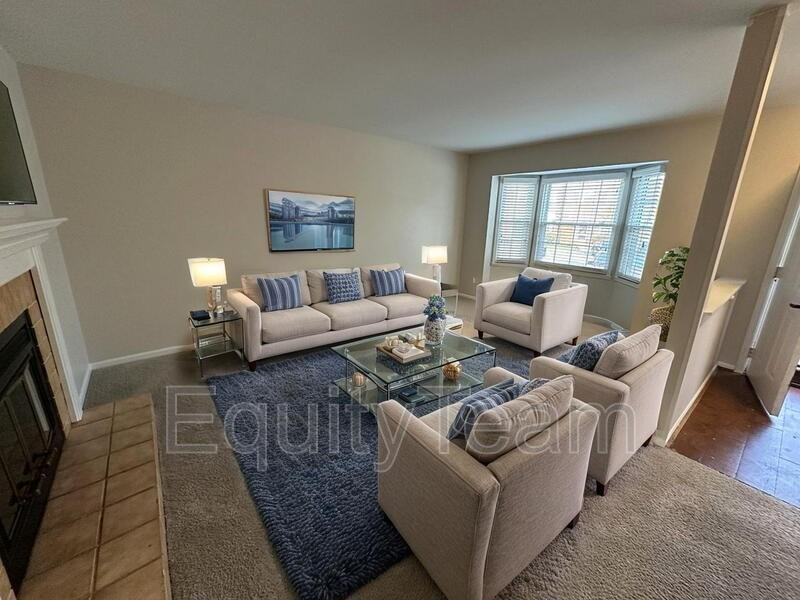 9133 Dominion Cir - Photo 2 of 15