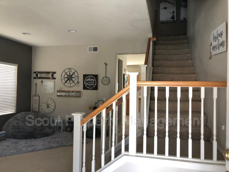 32637 Clearvail Dr - Photo 3 of 11