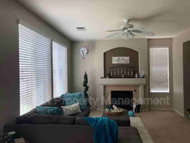 32637 Clearvail Dr - Photo 5 of 11