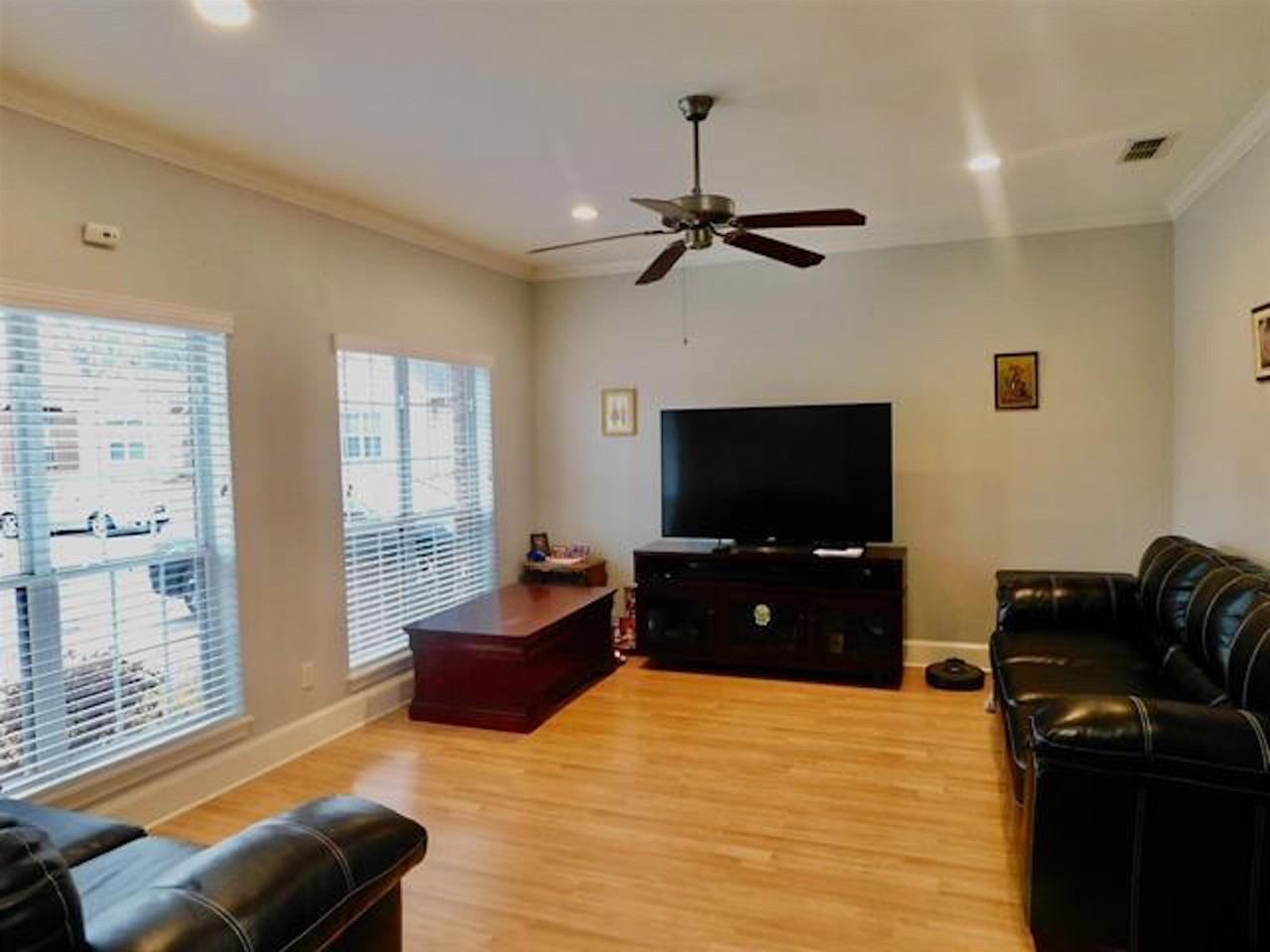 5141 Avenham Ct - Photo 2 of 23