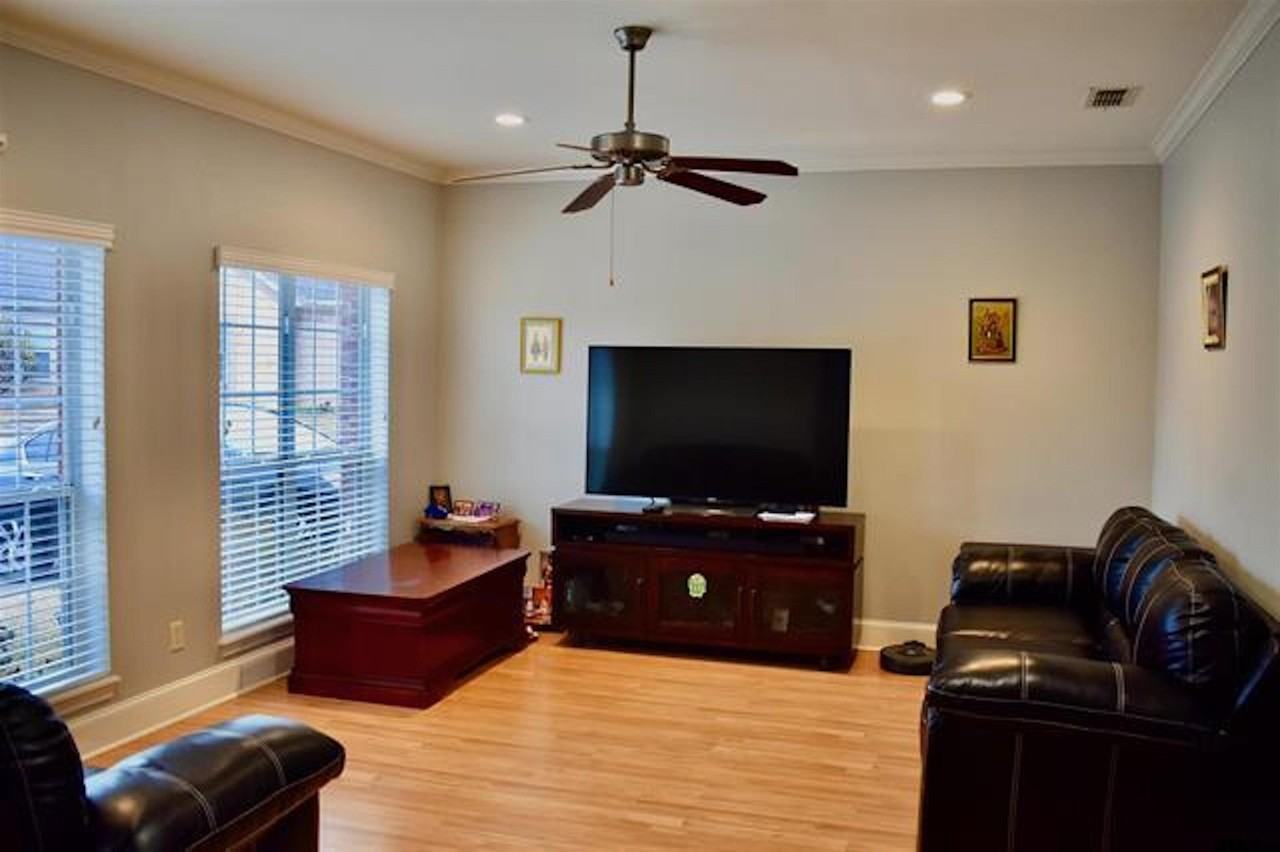 5141 Avenham Ct - Photo 3 of 23