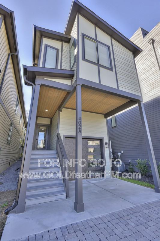 402A E Trinity Ln - Photo 4 of 47